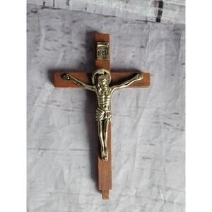 Wood Cross Crucifix 4 inch Christianity Religious Sacred Heart READ